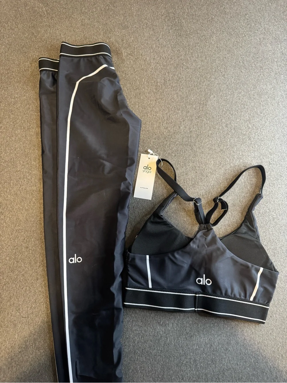 ALO Yoga Black Sports Bra & Leggings with White Trim
